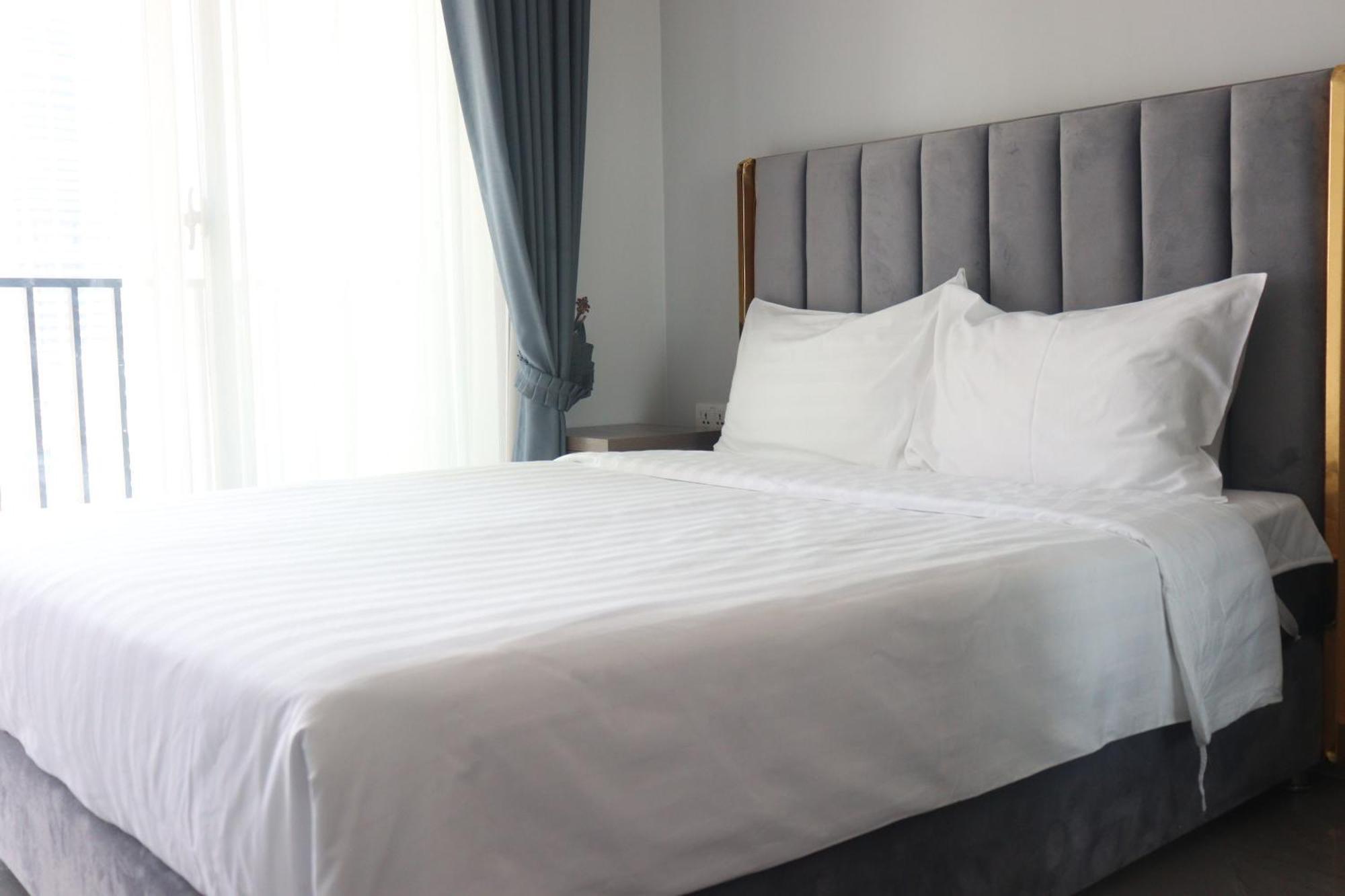 Parc21 Luxury Boutique Hotel بنوم بنه المظهر الخارجي الصورة