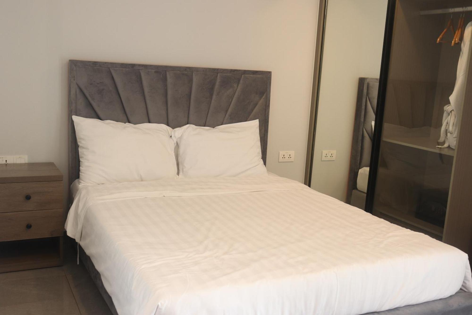 Parc21 Luxury Boutique Hotel بنوم بنه المظهر الخارجي الصورة