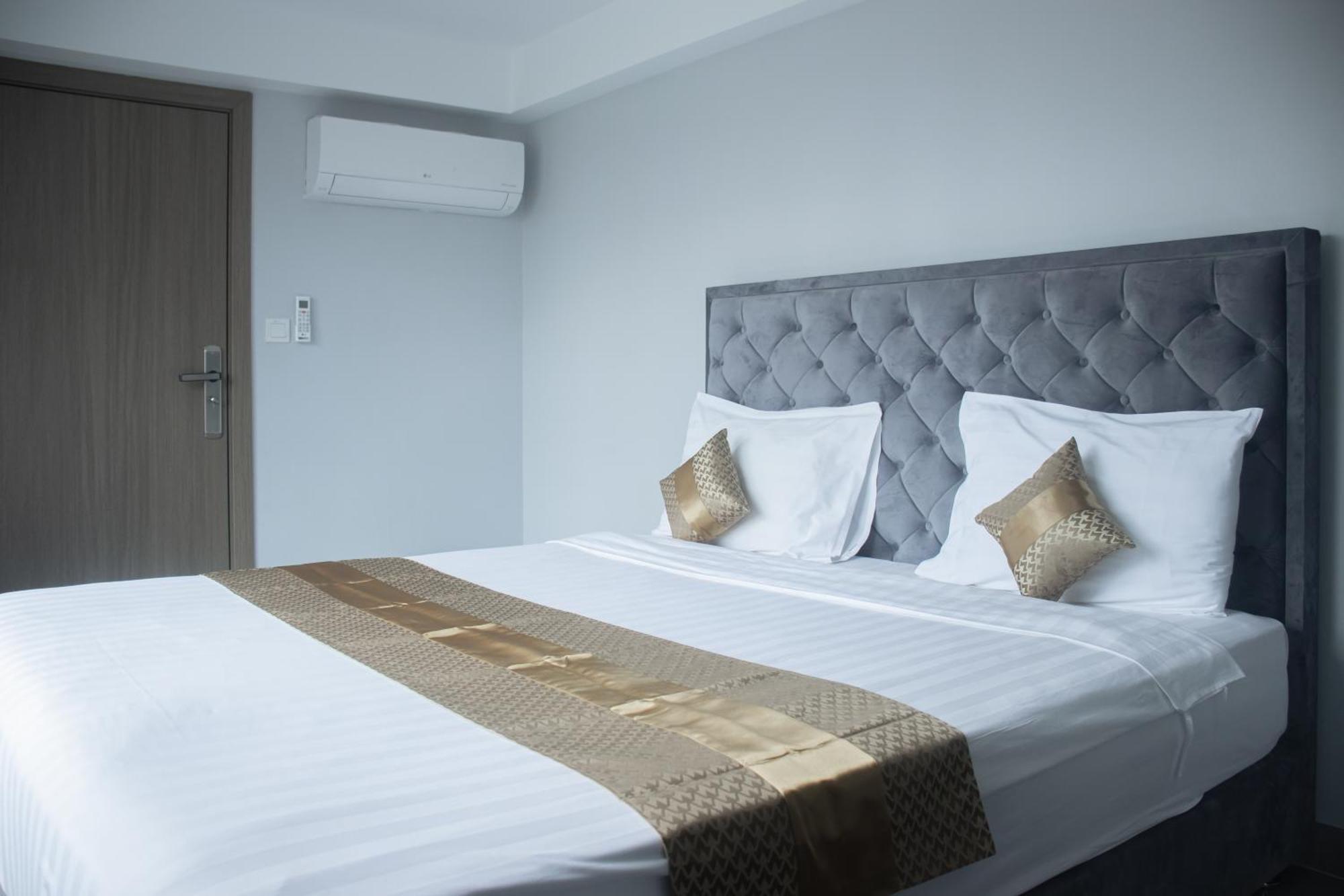 Parc21 Luxury Boutique Hotel بنوم بنه المظهر الخارجي الصورة